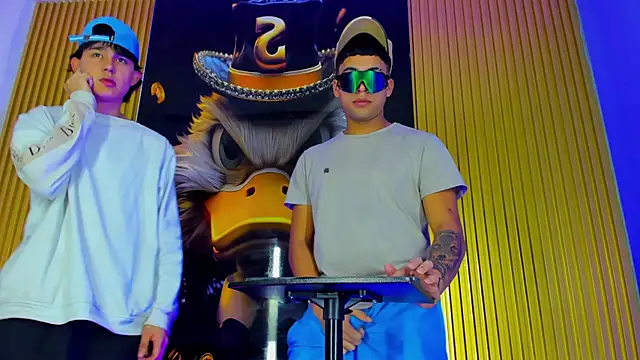 Play boys Hot2 online show from November 2025 03:49:01 AM