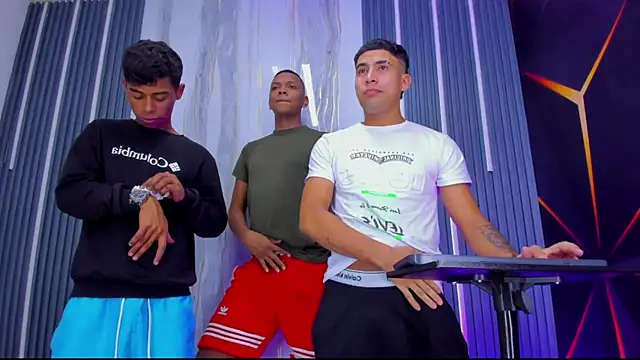 Play boys Hot2 online show from November 2025 04:13:02 AM