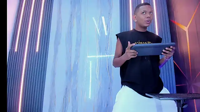 Play boys Hot2 online show from December 2025 08:15:01 PM