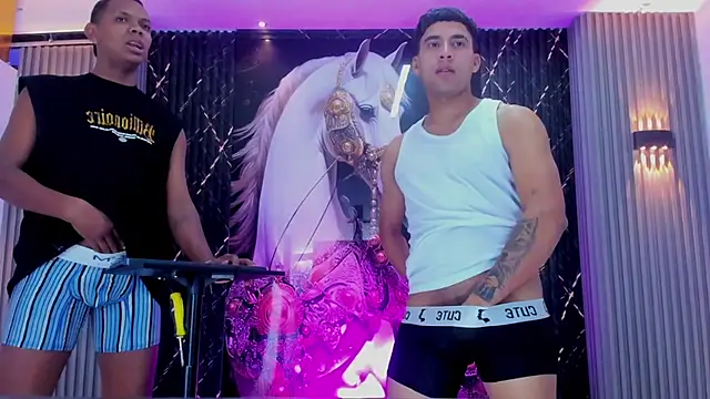 Play boys Hot2 online show from December 2025 09:41:02 PM