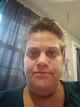 october1992xx online show from October 2025 12:39:01 PM