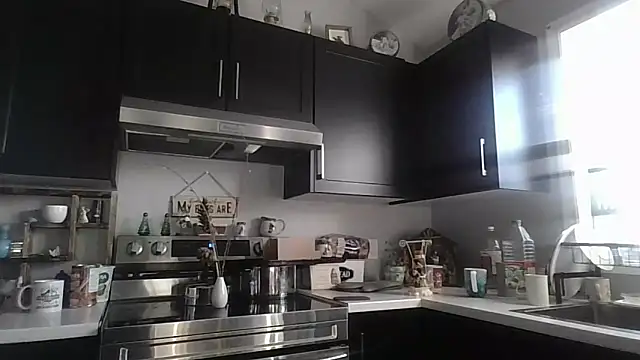 october1992xx online show from November 2025 12:38:02 PM