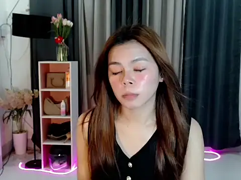 Snapshot of buttycamillex chatting on May 2026 07:11:02 PM buttycamillex online show from May 2026 07:11:02 PM