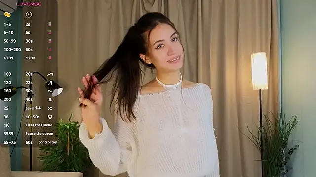 Playful Lia online show from October 2025 02:15:01 PM