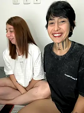 DaisyEmily online show from October 2025 11:16:01 PM