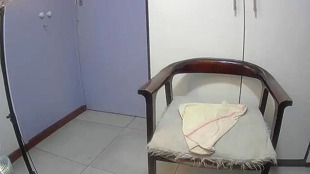 Pretty-C online show from October 2025 11:32:02 AM