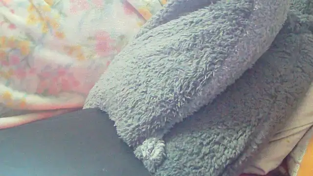 Snapshot of Playful_MILF_Demi chatting on December 2025 07:38:01 AM Playful MILF Demi online show from December 2025 07:38:01 AM