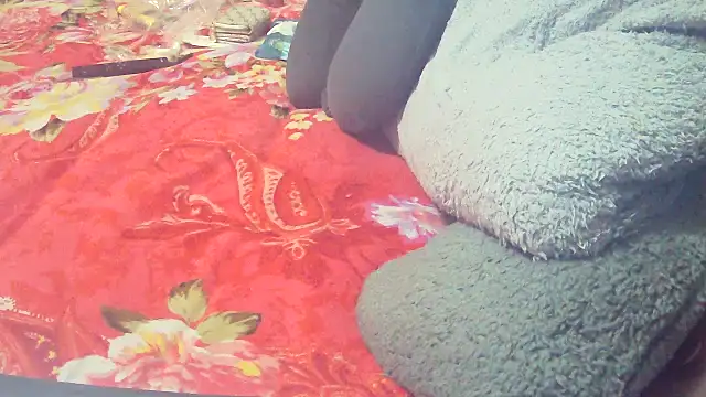 Snapshot of Playful_MILF_Demi chatting on December 2025 07:45:02 PM Playful MILF Demi online show from December 2025 07:45:02 PM