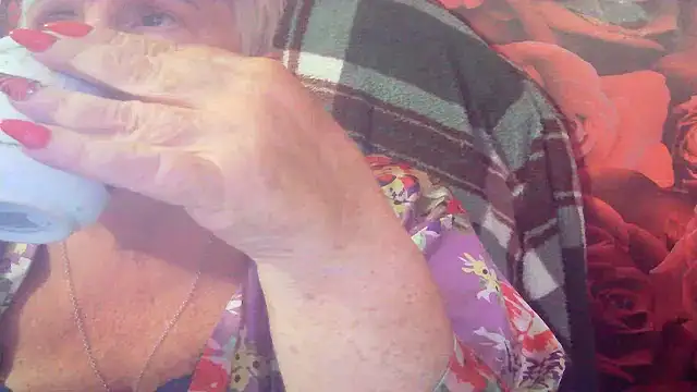 Playful MILF Demi online show from June 2026 08:05:02 AM