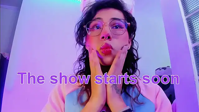 Sweet-SharoKitty online show from December 2025 06:36:02 PM