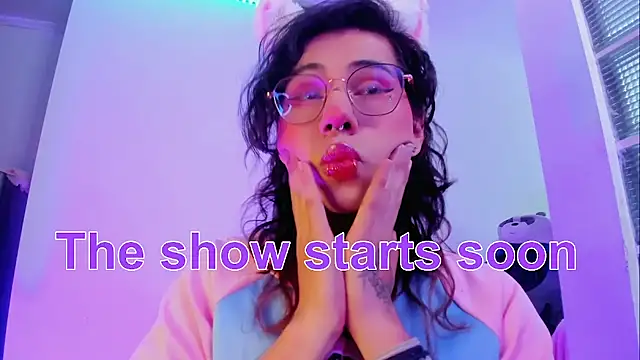 Sweet-SharoKitty online show from January 2026 06:43:02 PM