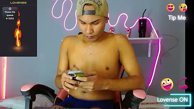 Snapshot of Matias_rangel chatting on October 2025 04:32:01 AM Matias rangel online show from October 2025 04:32:01 AM