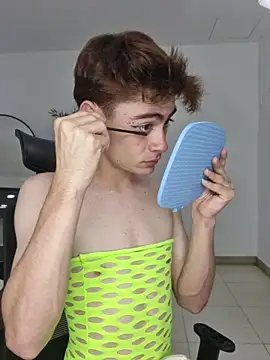 Sam Clark online show from December 2025 04:51:01 AM