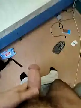 Snapshot of Bigboy_20sm chatting on October 2025 07:00:01 PM Bigboy 20sm online show from October 2025 07:00:01 PM