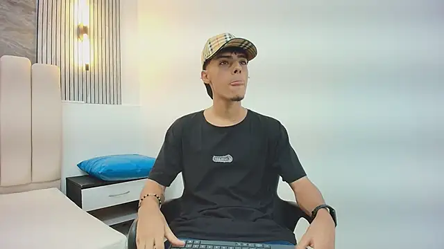 JACCOCK 4 online show from October 2025 07:44:02 PM