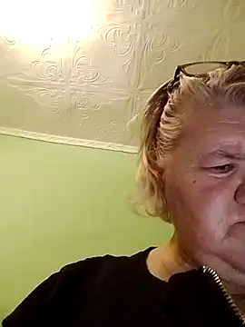 LusiyaGold5 online show from November 2025 08:30:01 PM