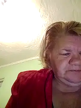 LusiyaGold5 online show from November 2025 09:39:01 PM