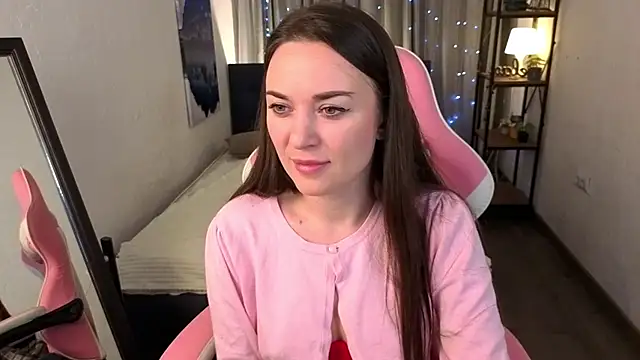 Madison Golden online show from December 2025 06:41:02 AM