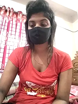 Queen-Any online show from November 2025 01:04:02 AM