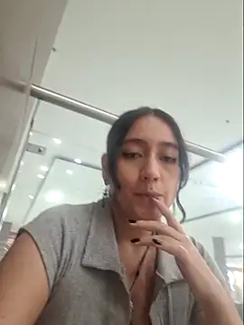 Lunaa Crow online show from October 2025 12:08:02 AM