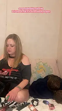 amandatheblondewife online show from August 2026 05:23:02 AM