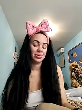 Stefaniyaxq online show from November 2025 09:54:02 AM