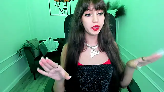 Snapshot of TiffanyYounge chatting on October 2025 11:20:02 AM TiffanyYounge online show from October 2025 11:20:02 AM