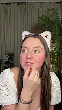 ThelmaJusto online show from February 2026 04:07:02 PM