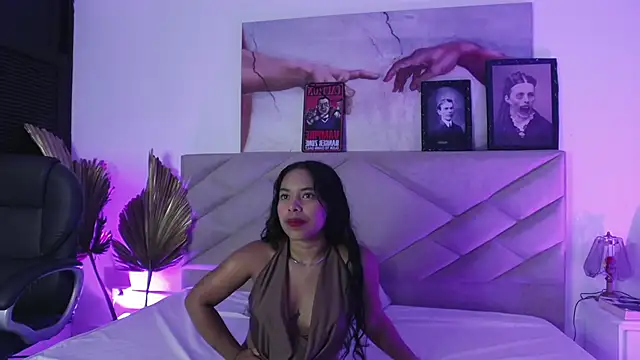 Amayavaldes online show from November 2025 12:43:01 AM