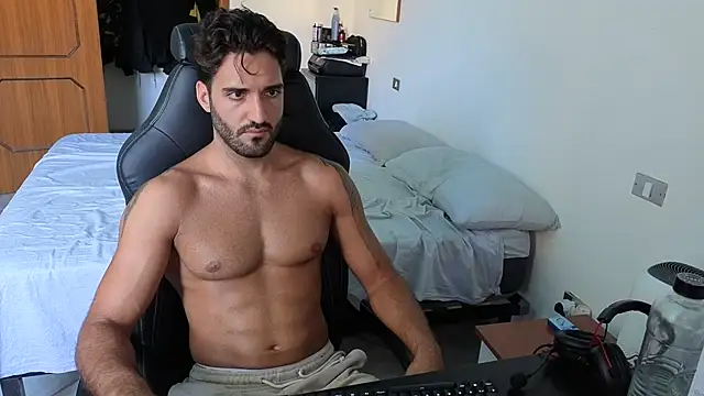 Al3xox02 online show from July 2026 11:12:02 AM