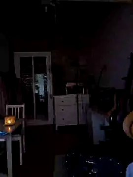 MissHazelnut online show from October 2025 03:00:02 PM