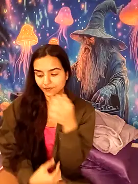 MissHazelnut online show from November 2025 07:03:01 PM