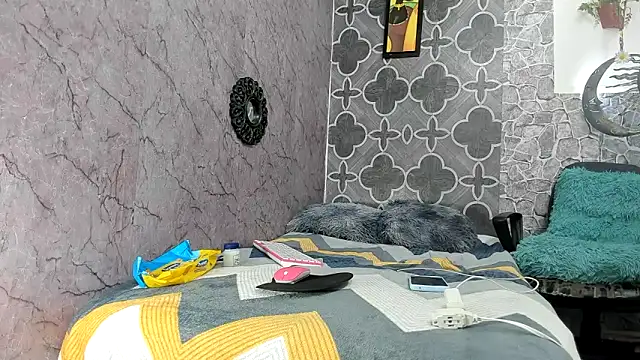 sexyboys cutex18 online show from December 2025 08:37:02 PM