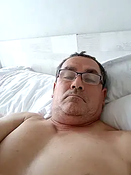 Snapshot of Alfred_00000 chatting on April 2026 09:30:02 PM Alfred 00000 online show from April 2026 09:30:02 PM