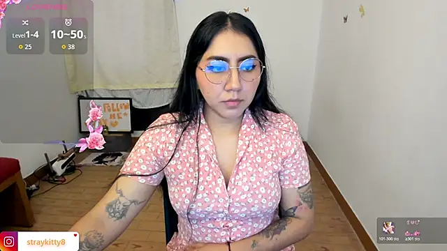 Snapshot of LoveLyy- chatting on March 2026 02:56:02 PM LoveLyy- online show from March 2026 02:56:02 PM