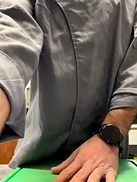 Xhrome98 online show from October 2025 10:54:02 AM