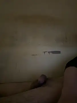 Snapshot of becac02 chatting on November 2025 01:43:01 PM becac02 online show from November 2025 01:43:01 PM