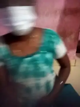 Eswar77 online show from November 2025 04:18:01 PM