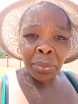 Snapshot of Bigboobsbooty chatting on March 2026 11:39:02 AM Bigboobsbooty online show from March 2026 11:39:02 AM