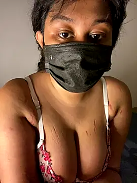 Snapshot of Monica__Bellucci__ chatting on November 2025 02:38:02 PM Monica Bellucci online show from November 2025 02:38:02 PM