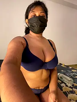 Snapshot of Monica__Bellucci__ chatting on November 2025 07:47:02 AM Monica Bellucci online show from November 2025 07:47:02 AM