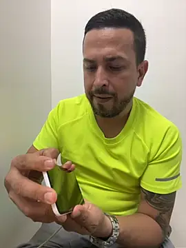 Snapshot of JX7NOVA chatting on December 2025 11:23:02 PM JX7NOVA online show from December 2025 11:23:02 PM