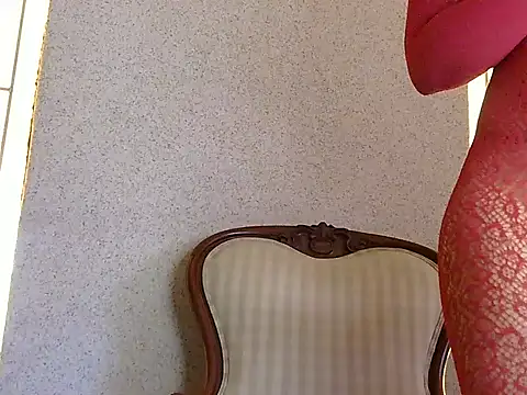 NiaAmour online show from February 2026 06:51:02 AM