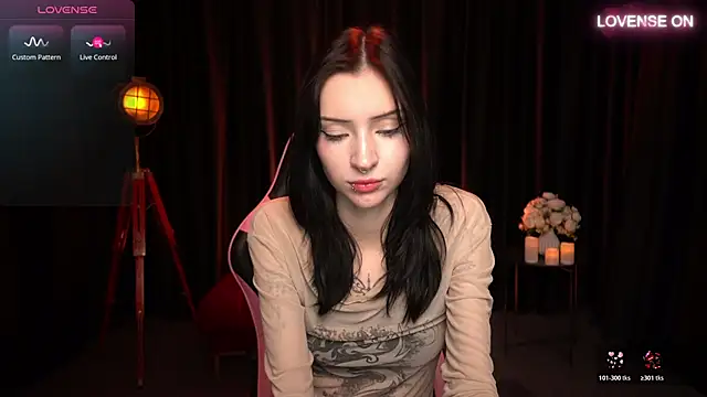 Trix Void online show from November 2025 09:48:02 AM