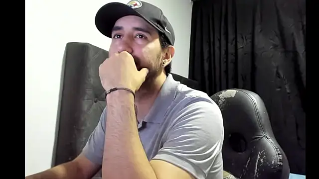 coolfriki online show from October 2025 03:21:02 AM