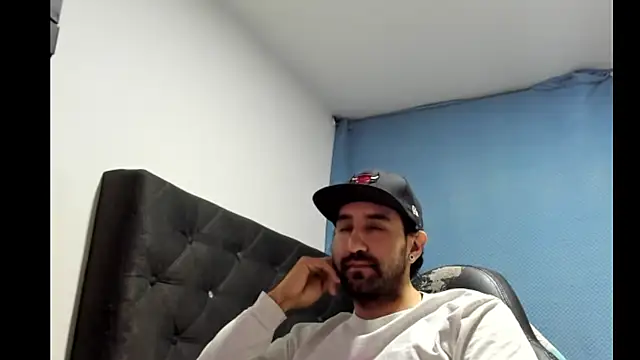 coolfriki online show from January 2026 04:29:01 AM