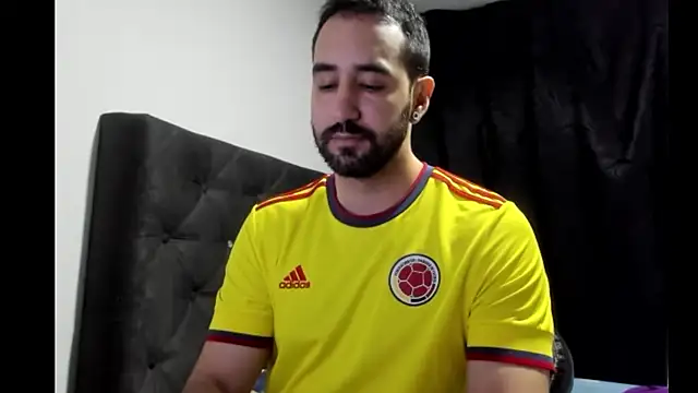 coolfriki online show from February 2026 04:27:02 AM