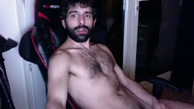 Liroow online show from March 2026 04:06:01 AM