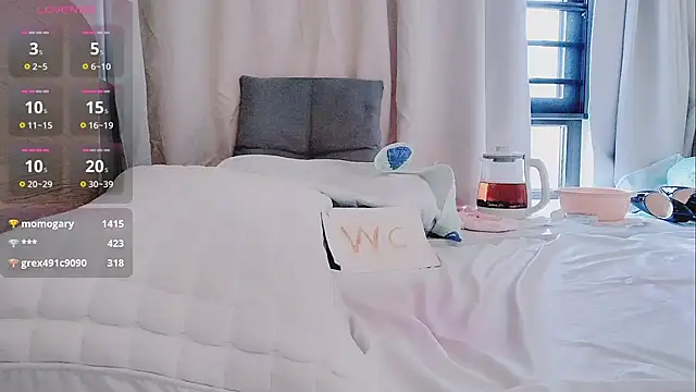 Snapshot of Taobaby168 chatting on October 2025 07:18:01 AM Taobaby168 online show from October 2025 07:18:01 AM