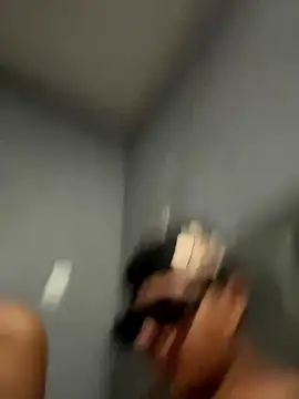 lain213 online show from October 2025 05:52:01 AM